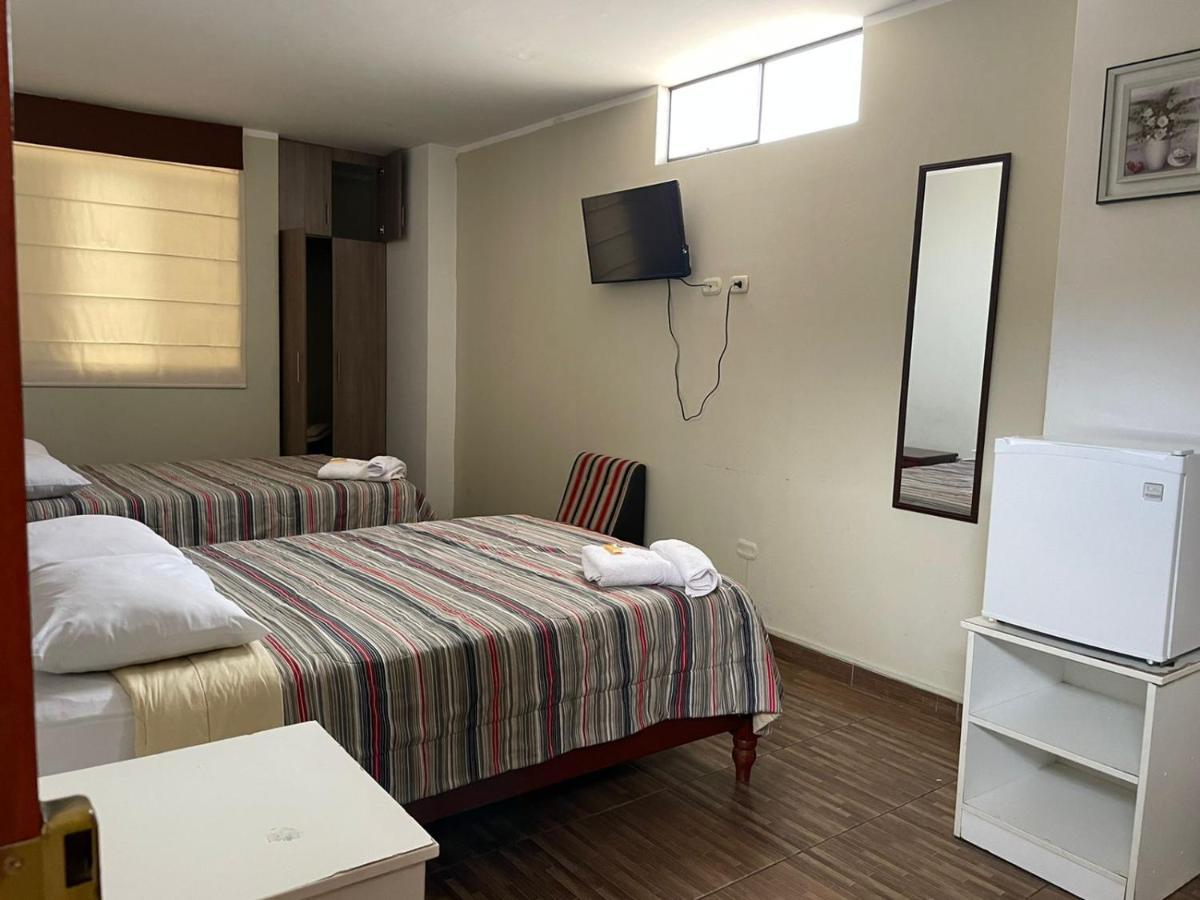 Hotel Plaza Баранка Екстериор снимка