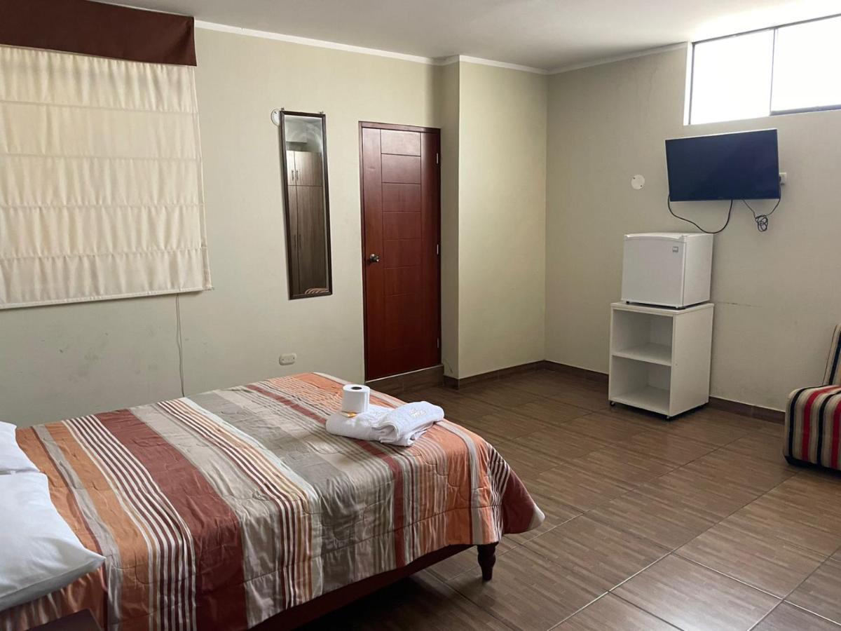 Hotel Plaza Баранка Екстериор снимка